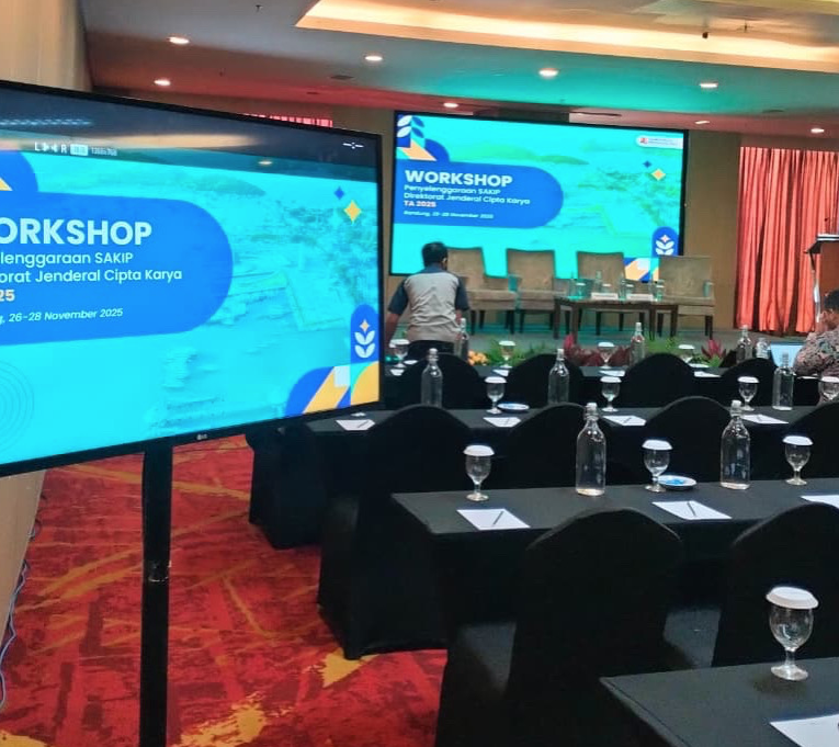 Sewa TV Monitor dengan Standing TV untuk dipakai pameran dan seminar di jabodetabek dan cikampek purwakarta dan bandung